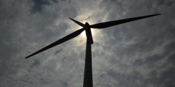 Exploring Sustainable Futures: Engaging Student Projects in Renewable Energy