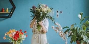 Turning the Tide: Innovative Plastic-Free Alternatives for a Greener Future