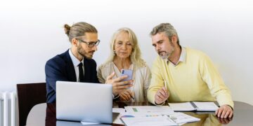 Global Initiatives to Combat Climate Change: Innovative Policies from Around the World